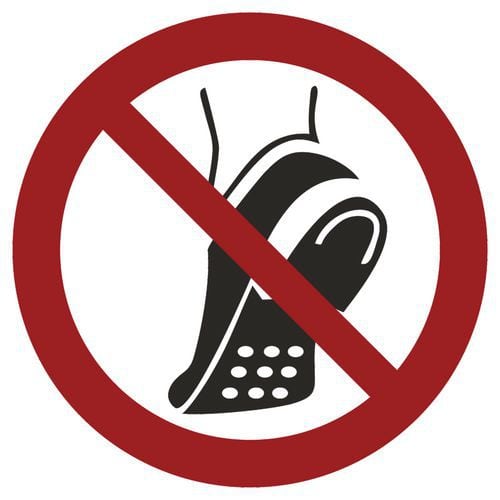 Verbotszeichen ISO 7010, Metallbeschlagenes Schuhwerk verboten, Kunststoffschild