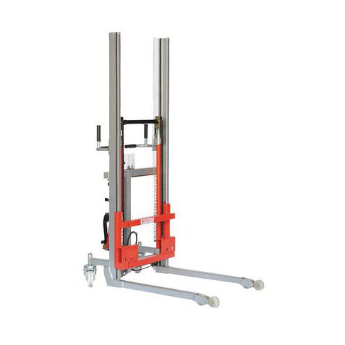 Stapler mit Hubfunktion, in der Breite verstellbar - Kapazität 600 kg Stapler mit Hubfunktion, in der Breite verstellbar - Kapazität 600 kg
