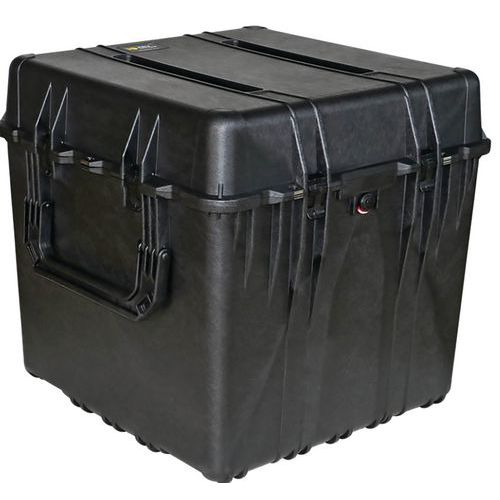 Valise de protection étanche noire Peli Case 0370