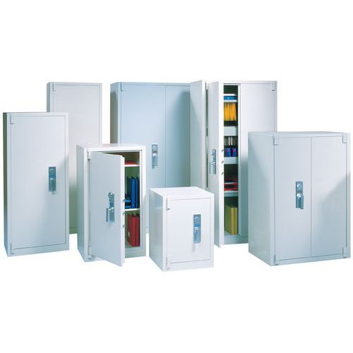 Feuerfester Archivschrank – Länge 67 cm – Höhe 157 cm Manutan Sc